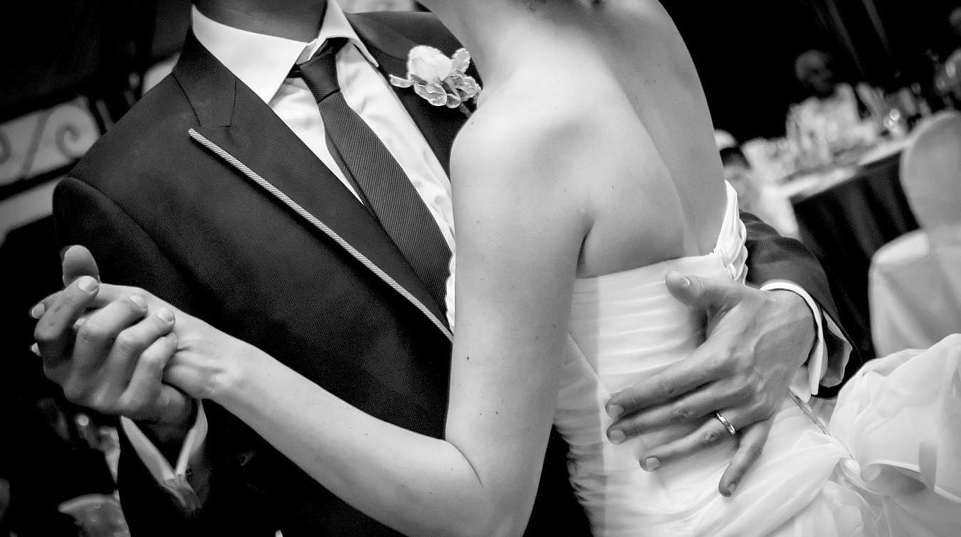 Best DJ's in Hamilton for Wedding